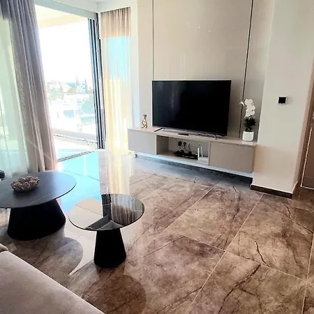 Apartman Zantis Executive 101 *