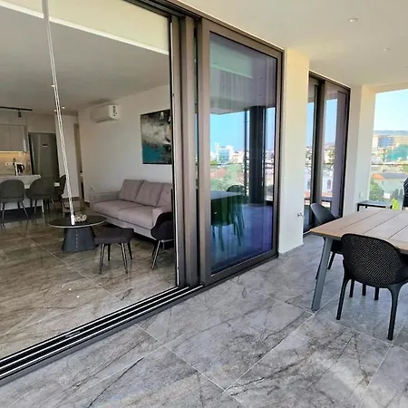 Zantis Executive 101 Apartman *