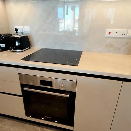 Apartman Zantis Executive 101 *