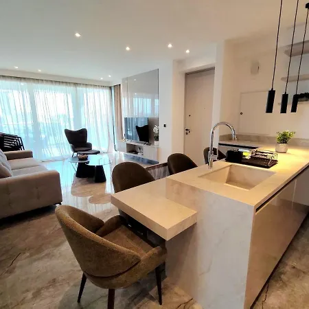 Apartman Zantis Executive 101