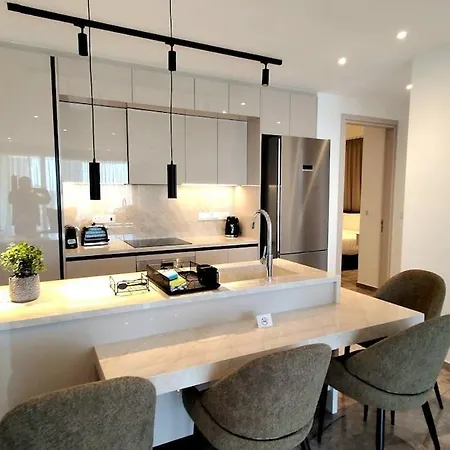 Apartman Zantis Executive 101 *